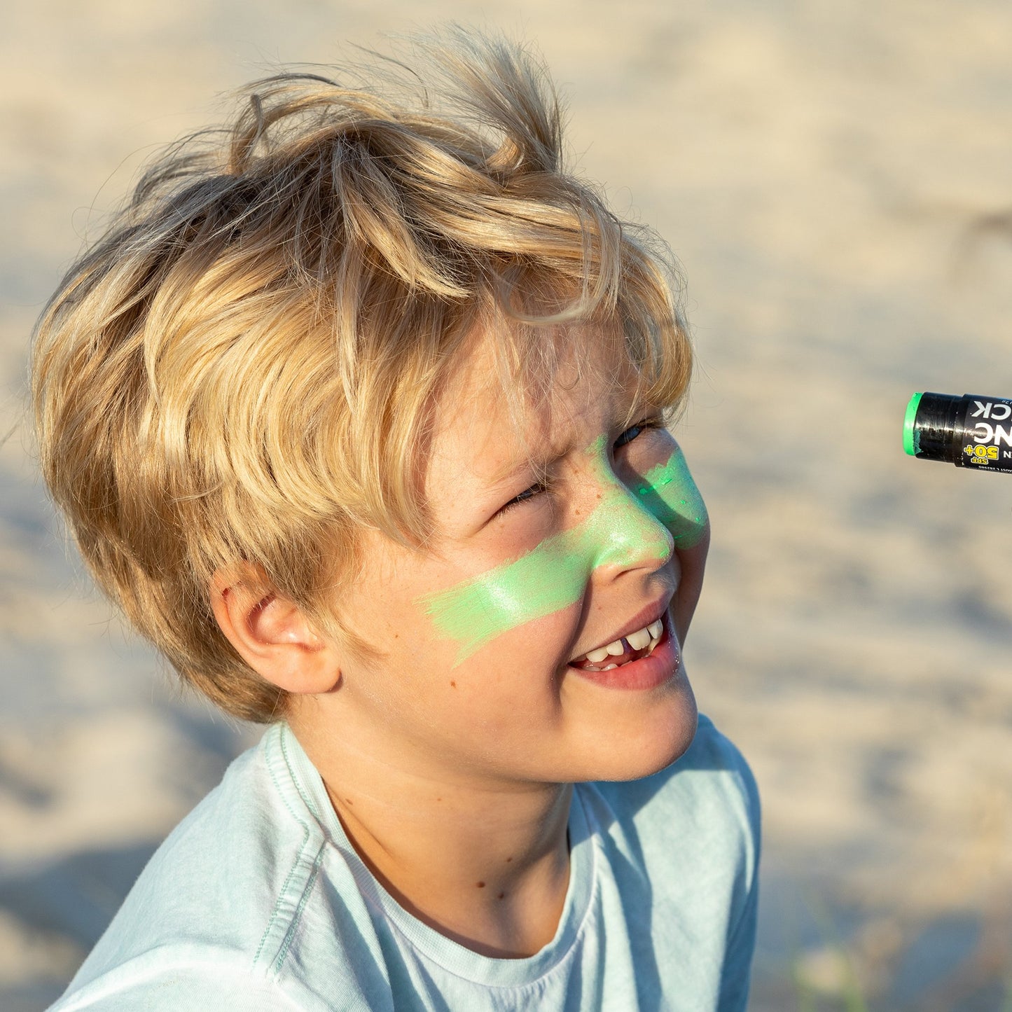 Sun Zapper Zinc Stick "Green" SPF 50+ |  Protector Solar Australiano Zinc Stick color  VERDE 12g |Alta protección UVA/UVB con color vibrante, resistente al agua y reef safe |
